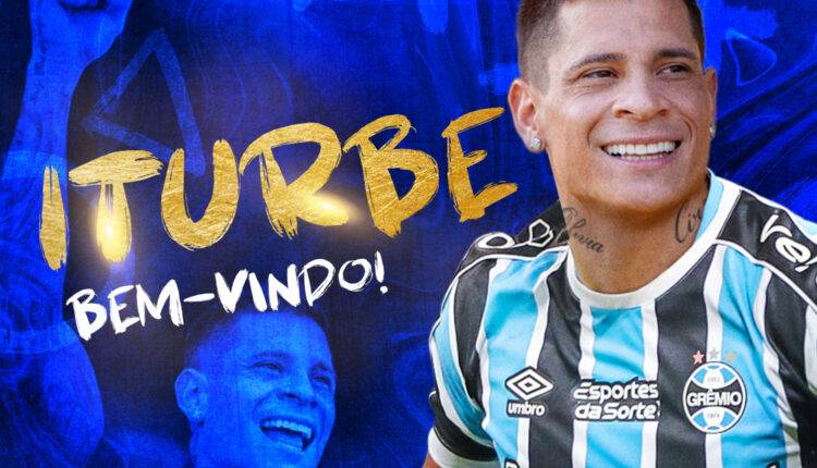 Iturbe fecha com o Grêmio