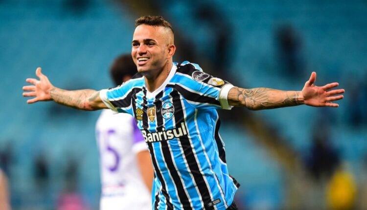 Luan pode voltar ao Grêmio a pedido de Renato