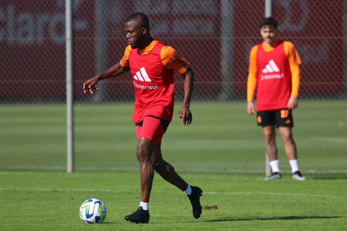 Enner Valencia reforça o Inter contra o Fluminense