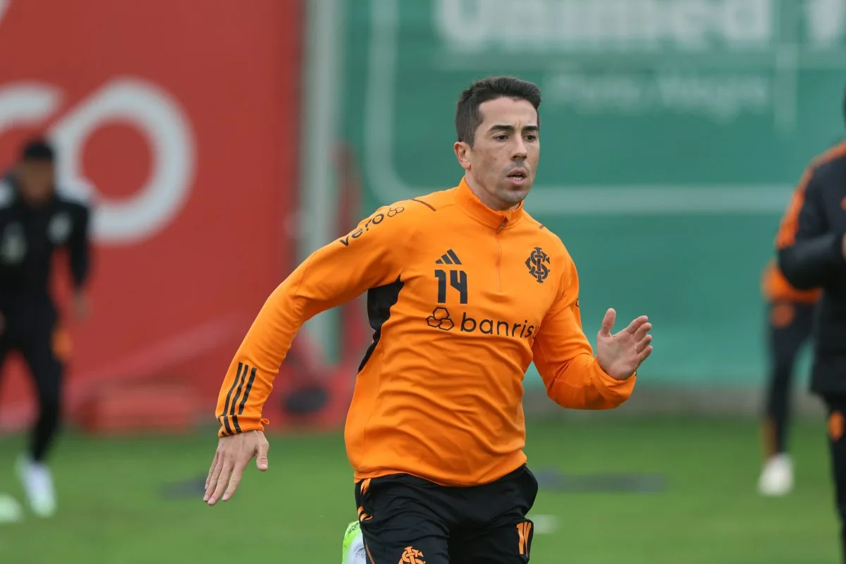 Carlos De Pena com Coudet no Inter