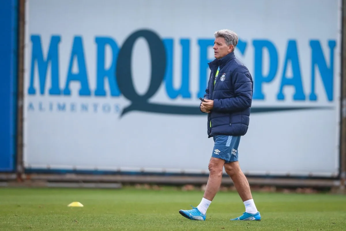 Renato marca data para definir volta de Luan e confirma saída de Adriel: "Que repense nas coisas" Renato