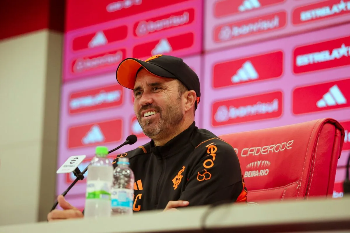 Rodrigo Caetano responde Eduardo Coudet, se diz surpreso e vê ingratidão: "Lamento muito" Coudet fará a sua estreia pelo Inter