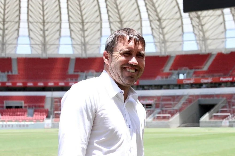 Coudet indica qual poderá ser a sua dupla de ataque no Inter mais adiante na temporada Inter espera Coudet