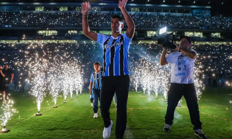 Em documentário, Suárez elogia Renato e diz ter se emocionado com Geromel: "Verdadeiro capitão" Grêmio quer novo Suárez