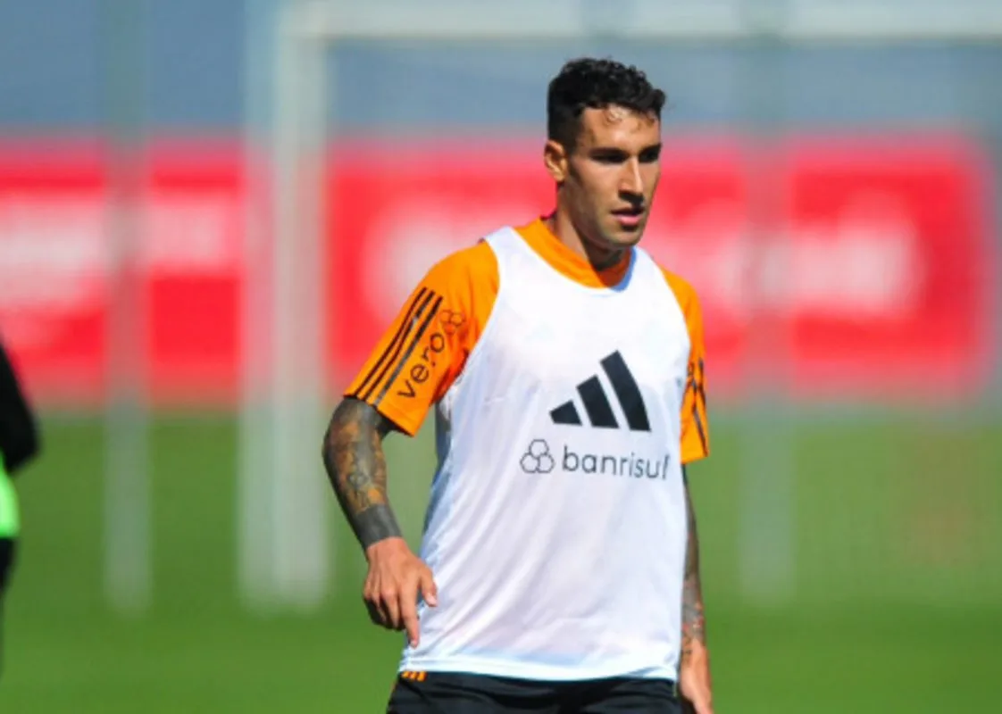 Hugo Mallo é do Inter por indicação de Coudet