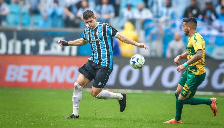 Kannemann pelo Grêmio