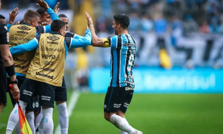 Suárez pelo Grêmio