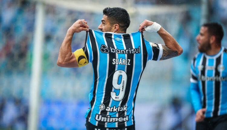 Suárez brilha pelo Grêmio