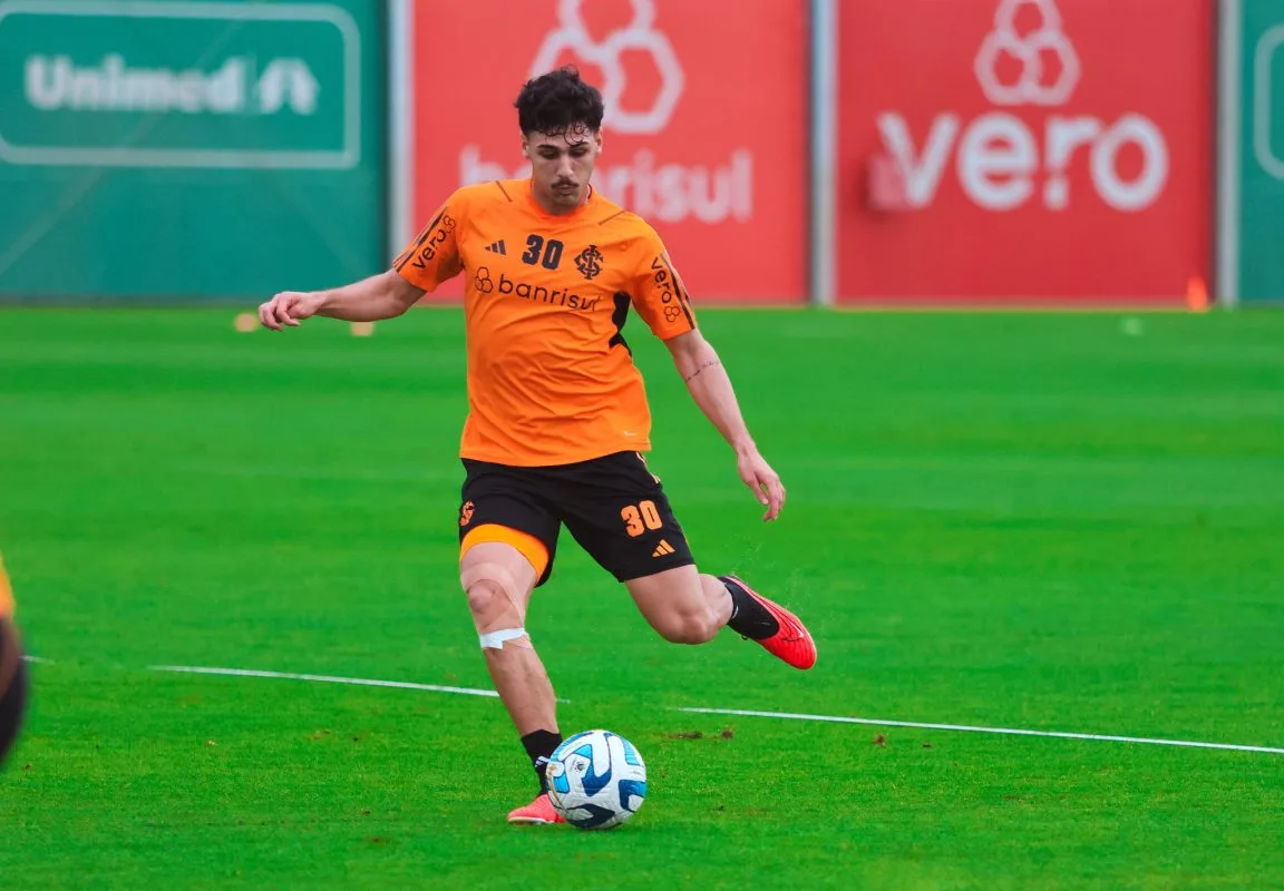 Johnny joga pelo Inter