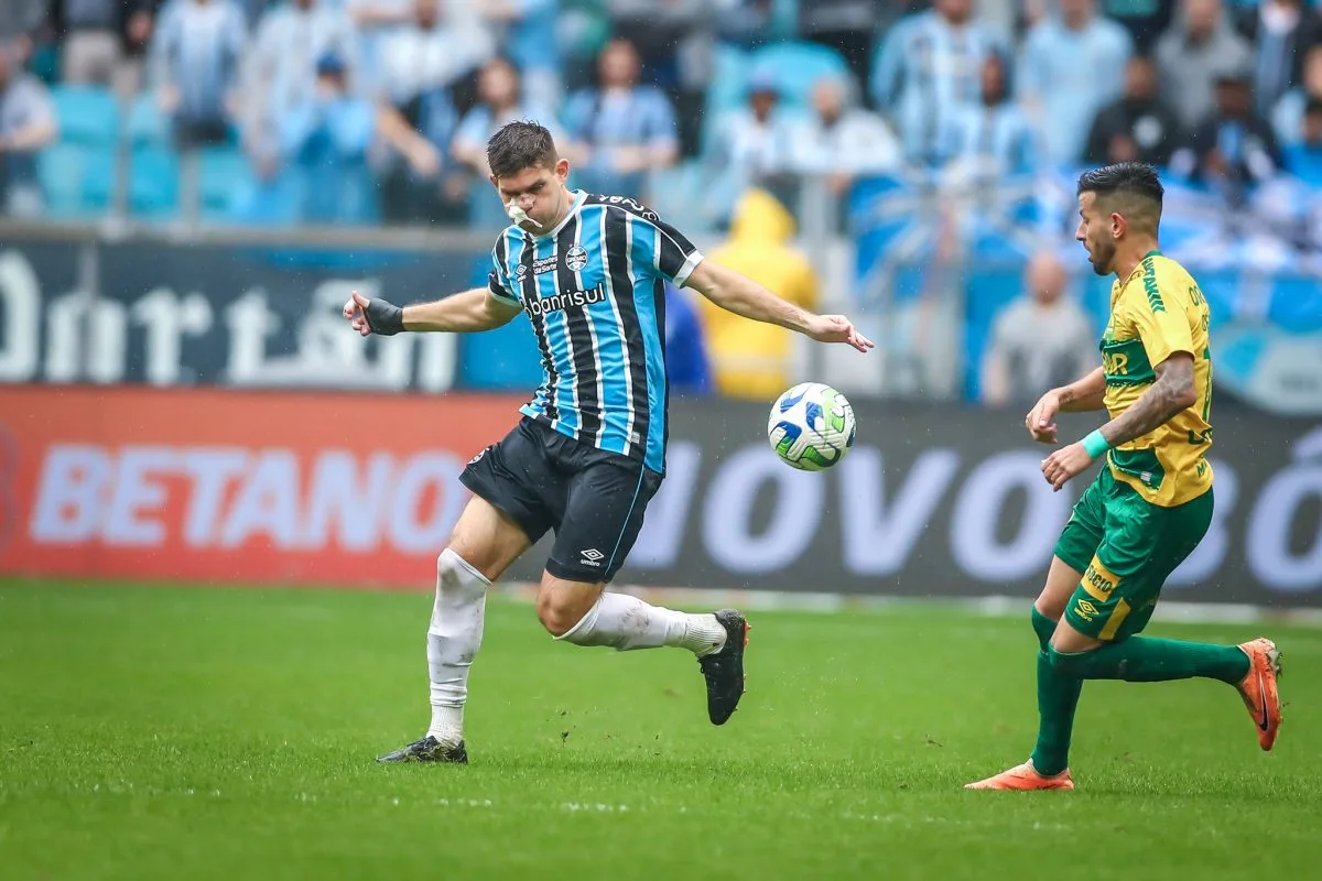 Kannemann pelo Grêmio