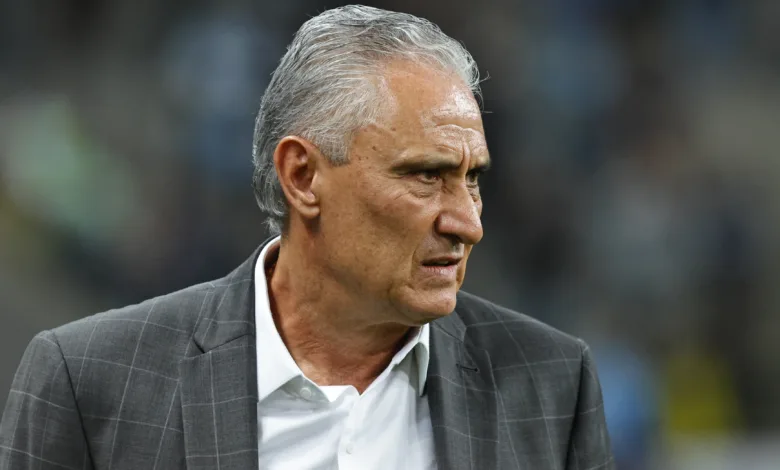 Pedro Ernesto publica mais detalhes sobre informação de Tite no Grêmio: "Ganha força" Tite era o treinador do Flamengo e foi citado por Renato, do Grêmio