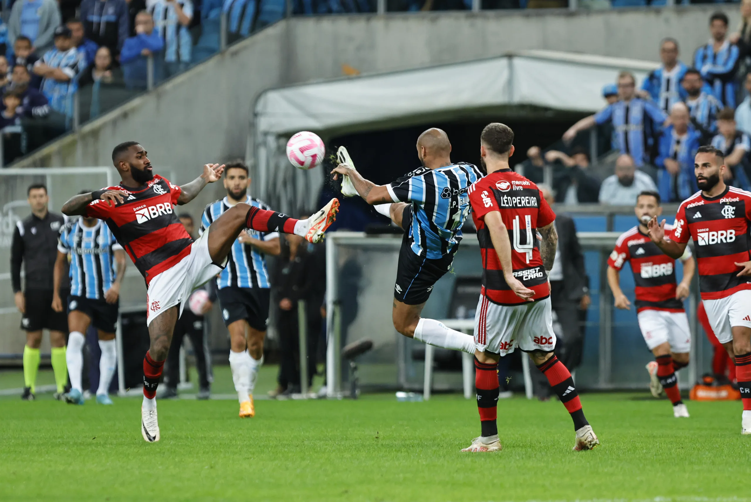 Vitória sobre o Flamengo reforça posição da direção do Grêmio sobre o futuro de Renato Grêmio