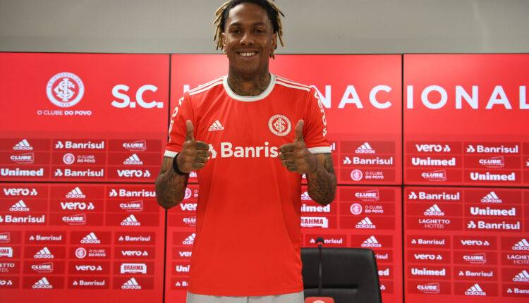 Abel Hernández pelo Inter