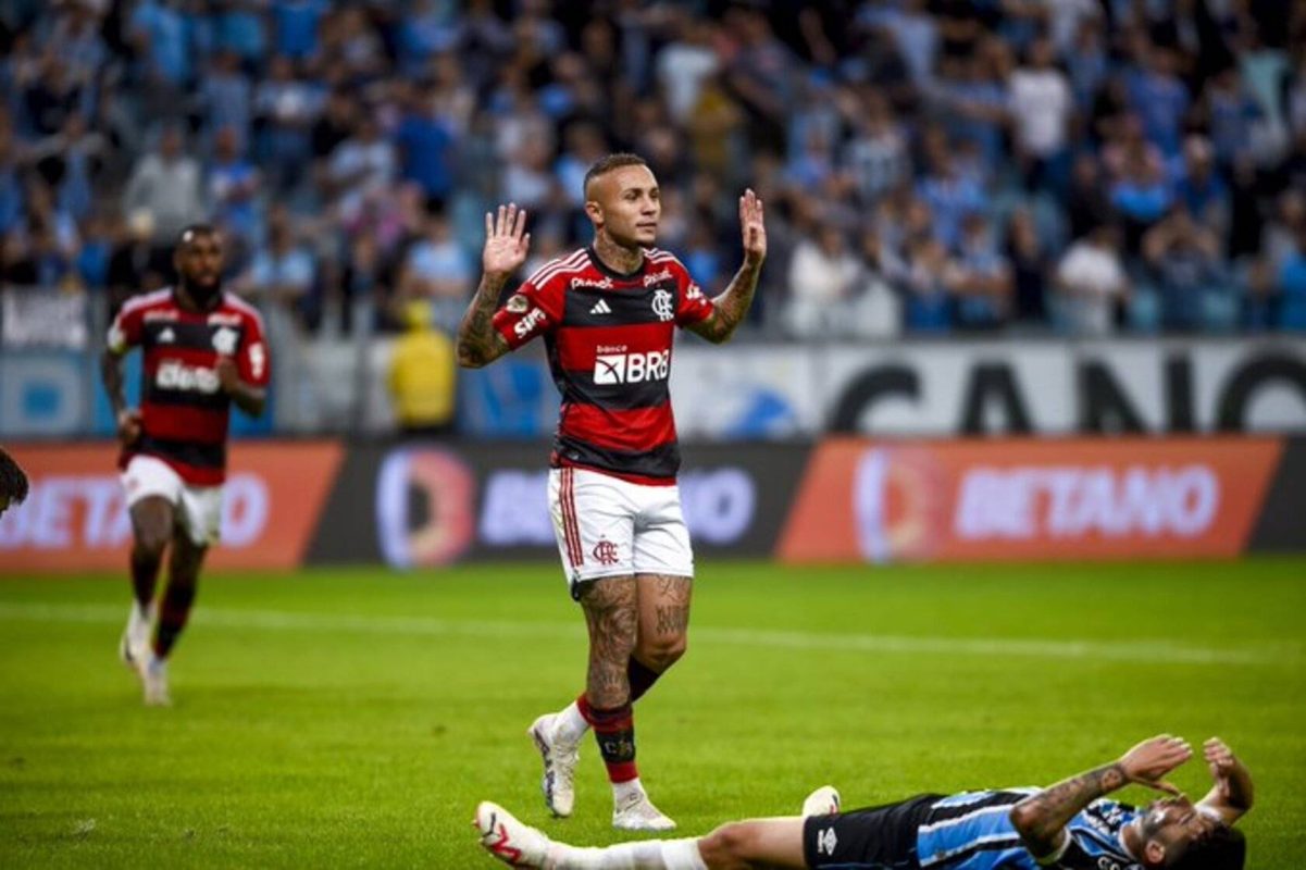 Everton Cebolinha não comemorou por respeito ao Grêmio