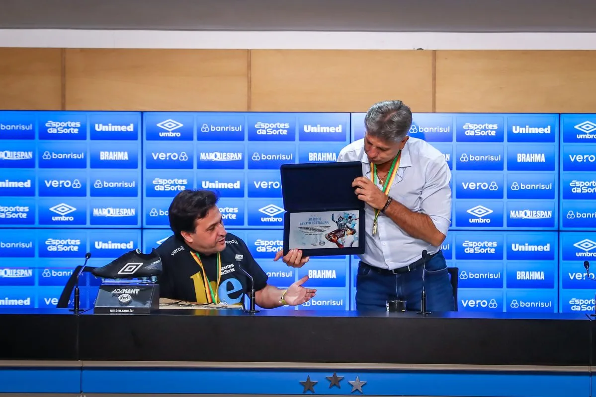 Grêmio tem Renato e Guerra