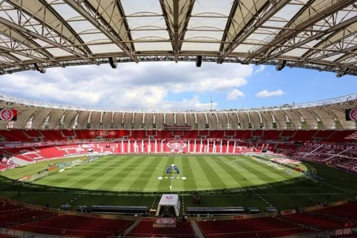 Antes de decisão, Felipe Melo rasga elogios ao Inter e ao Beira-Rio: "Gramado perfeito" Inter Gre-Nal