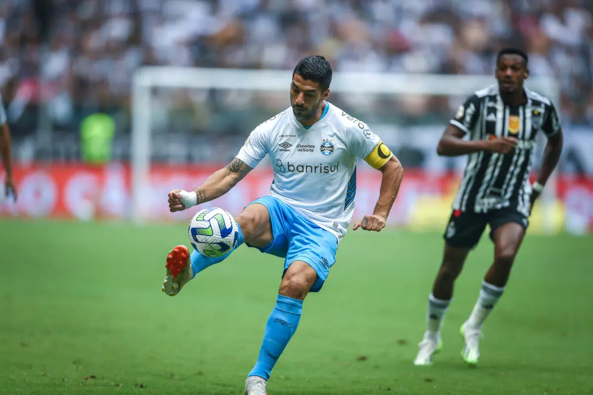 Celso Rigo defende permanência de Renato no Grêmio e revela qual é o seu sonho após Suárez Suárez