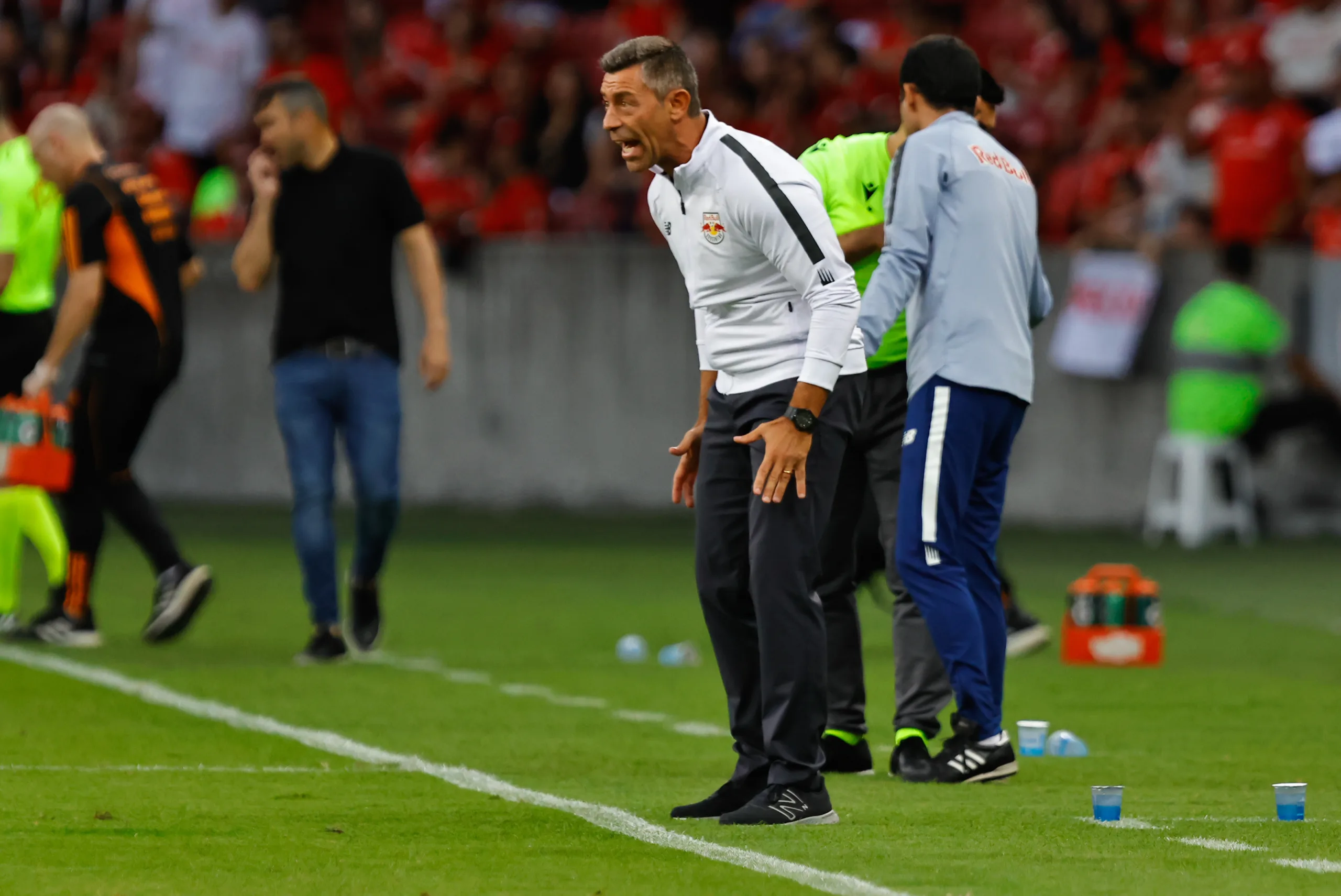 Últimas do Grêmio: reunião com Pedro Caixinha, rivais na Copa do Brasil e "novo" preparador físico Pedro Caixinha vira opção no Grêmio