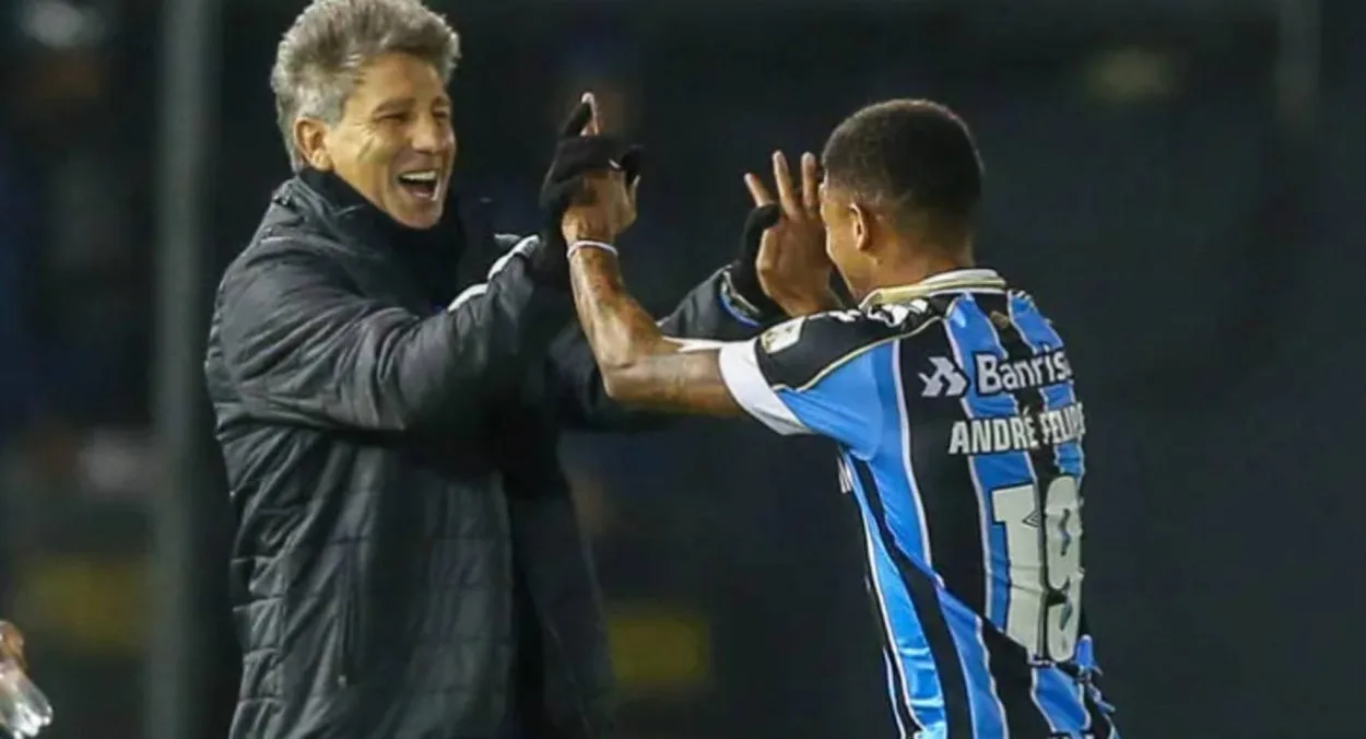 Thiago Neves conta resenha dos tempos de Grêmio envolvendo Renato e André: "Isso aqui faz bem" Grêmio de Renato e de André