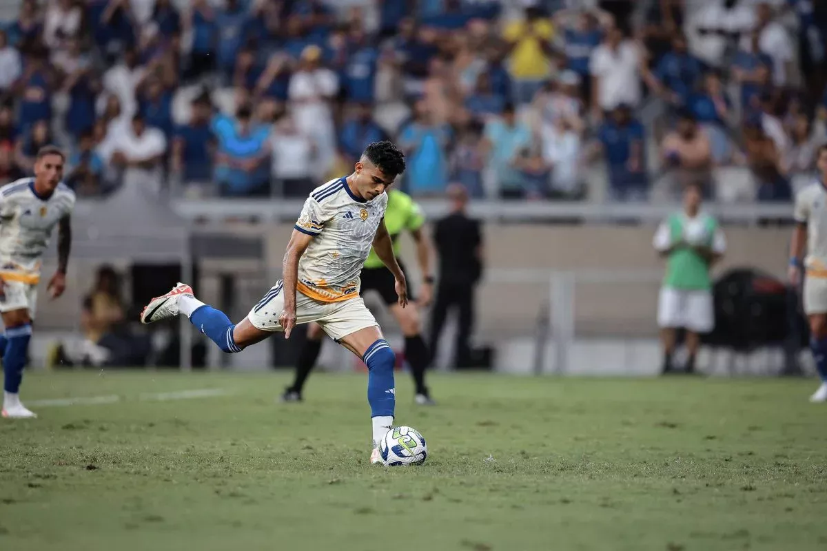 A atual situação de quatro atacantes especulados no Grêmio para a próxima temporada Inter teve interesse em Bruno Rodrigues
