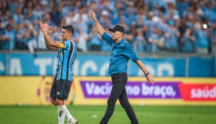 Suárez dará adeus ao Grêmio hoje