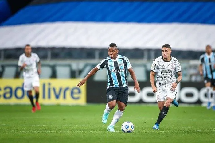 Grêmio planeja recuperar investimento e confirma venda de Campaz para o Rosario Central Campaz na época do Grêmio
