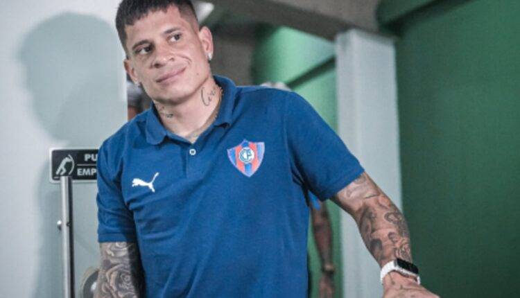 Iturbe passou pelo Grêmio