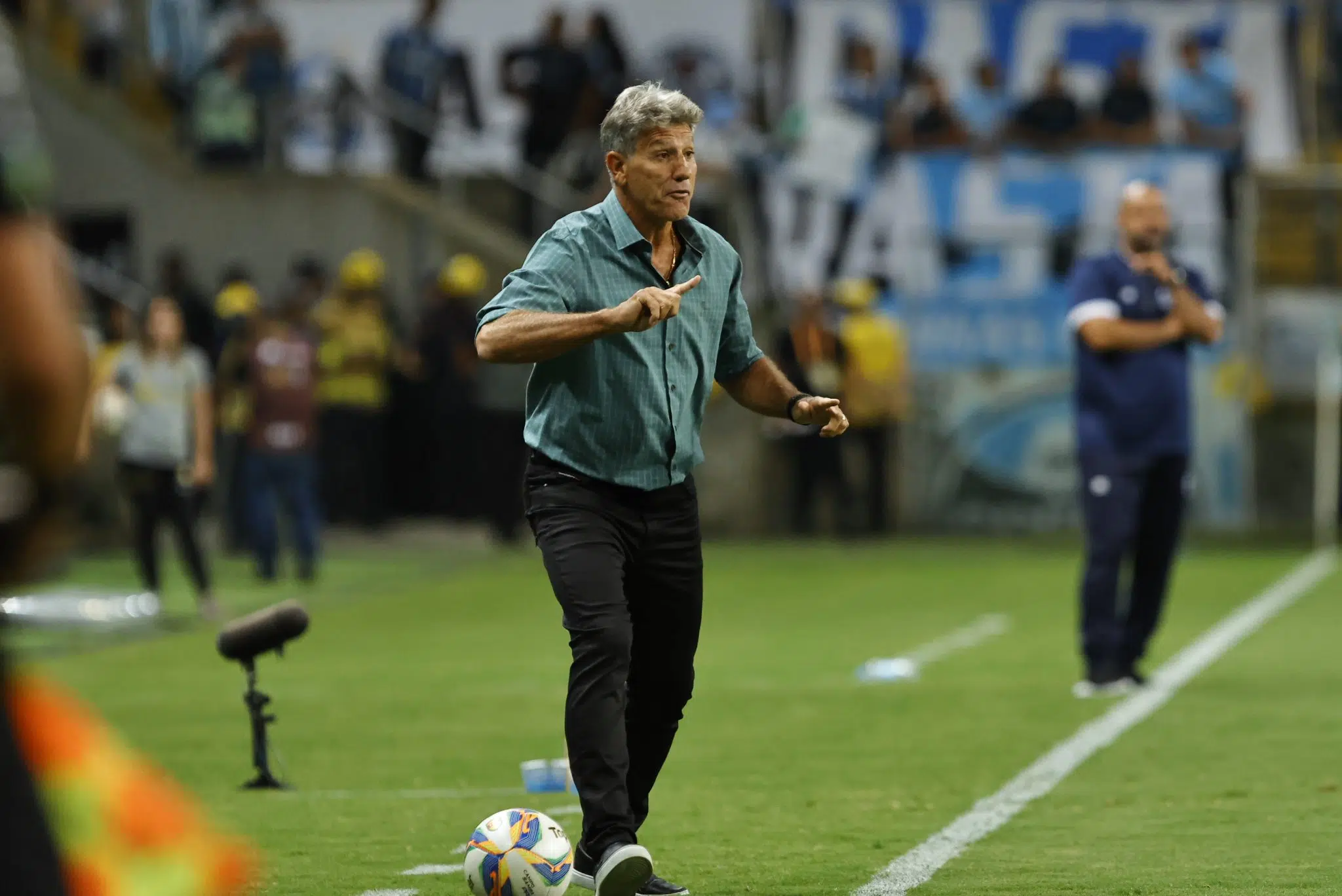Com pedido especial de Renato, veja provável Grêmio, horário e onde assistir contra o São Luiz Renato no Grêmio