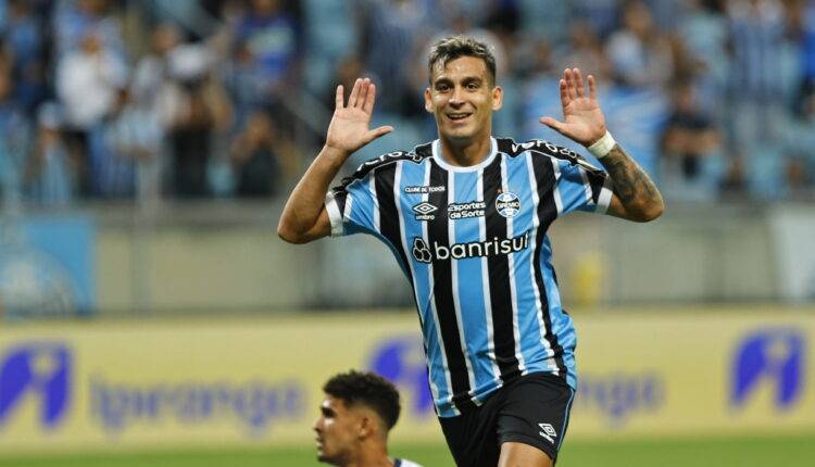 Cristaldo pelo Grêmio