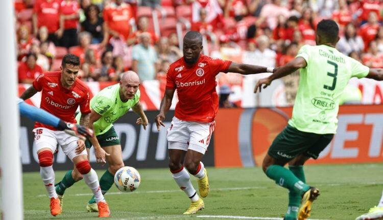 Enner Valencia pelo Inter