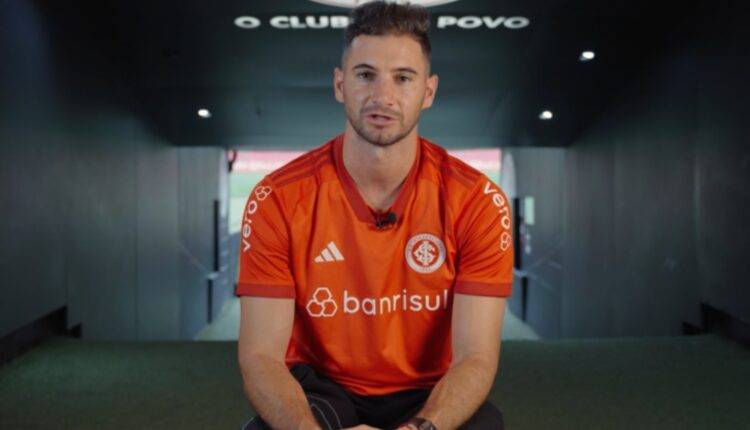 Lucas Alario é do Inter