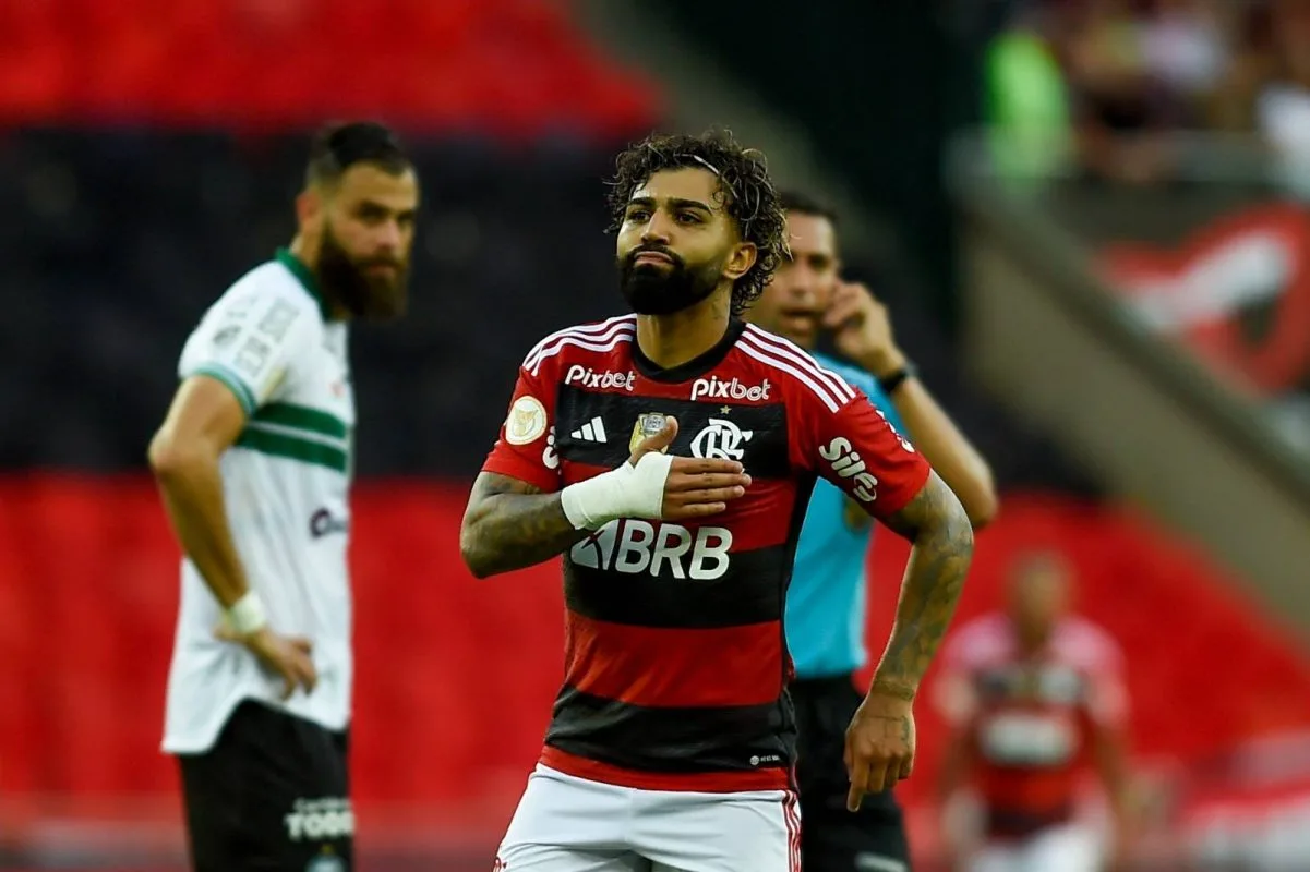 Gabigol pode sair do Flamengo; ele falou de D'Alessandro