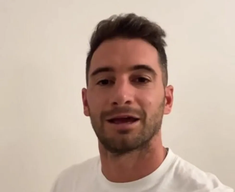 Alario manda recado para a torcida do Inter e projeta encontro "em breve"; veja o vídeo Lucas Alario Inter