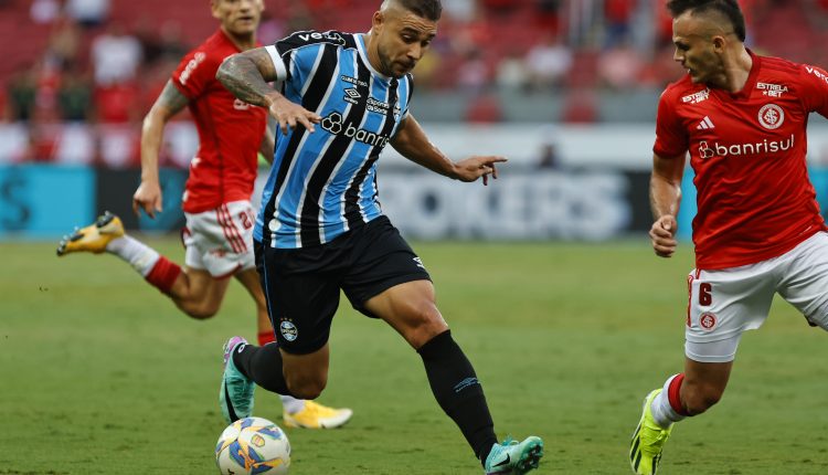 Grêmio e Inter jogam Libertadores e Sul-Americana, respectivamente