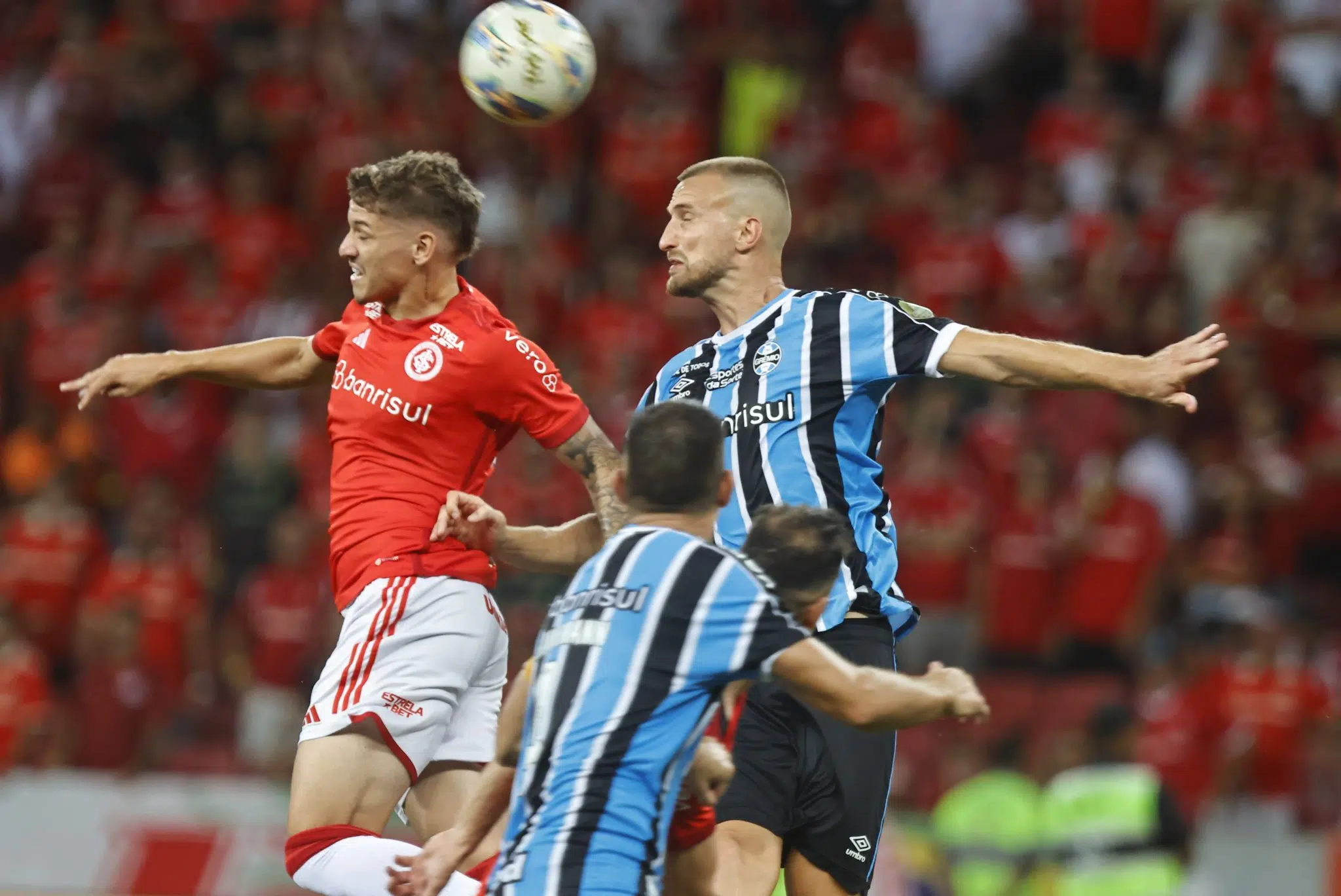 Vai ter jogo? A posição da Conmebol sobre as partidas de Grêmio e Inter na semana que vem Grêmio e Inter
