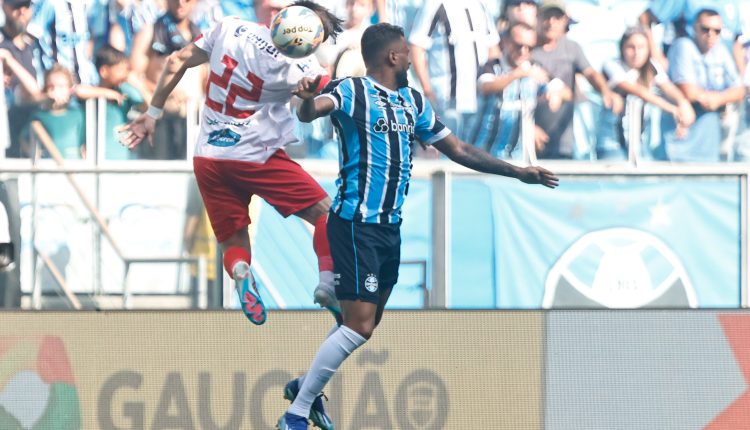 Reinaldo jogador do Grêmio