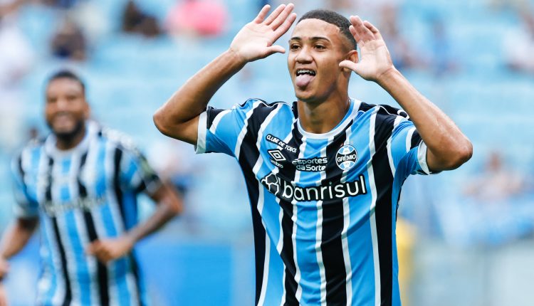 Gustavo Nunes é jogador do Grêmio