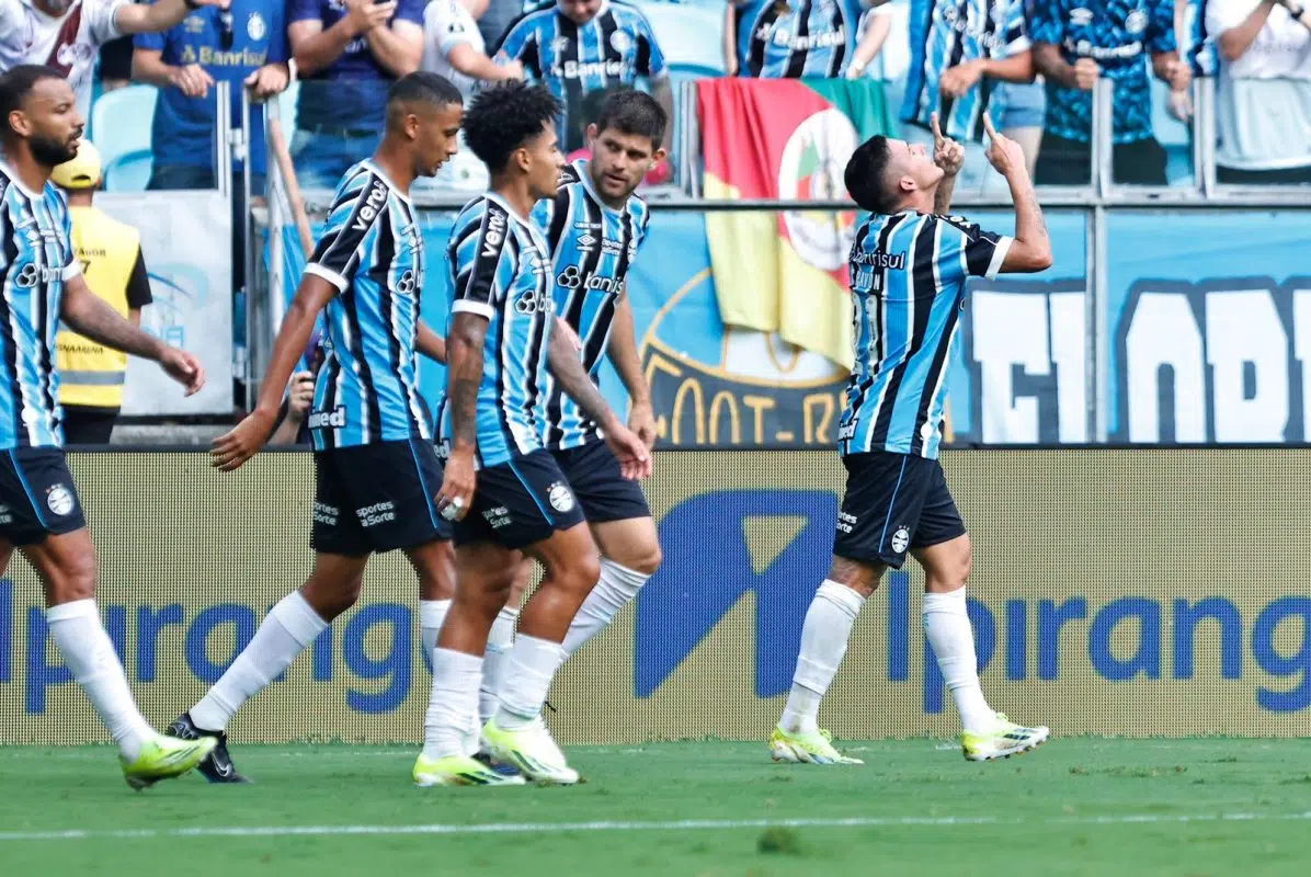 Grêmio divulga primeiro gol de Pavón por outro ângulo: "A verdade é que estou muito feliz" Pavón marcou pelo Grêmio