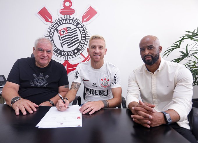Corinthians contratou Pedro Henrique, ex-Inter