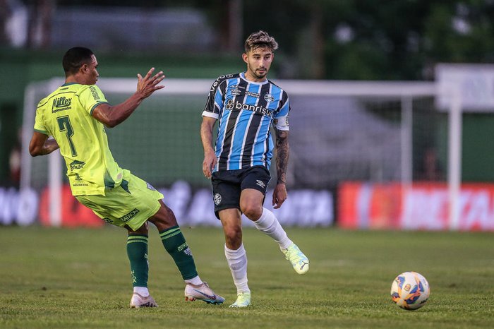 Villasanti, no Grêmio