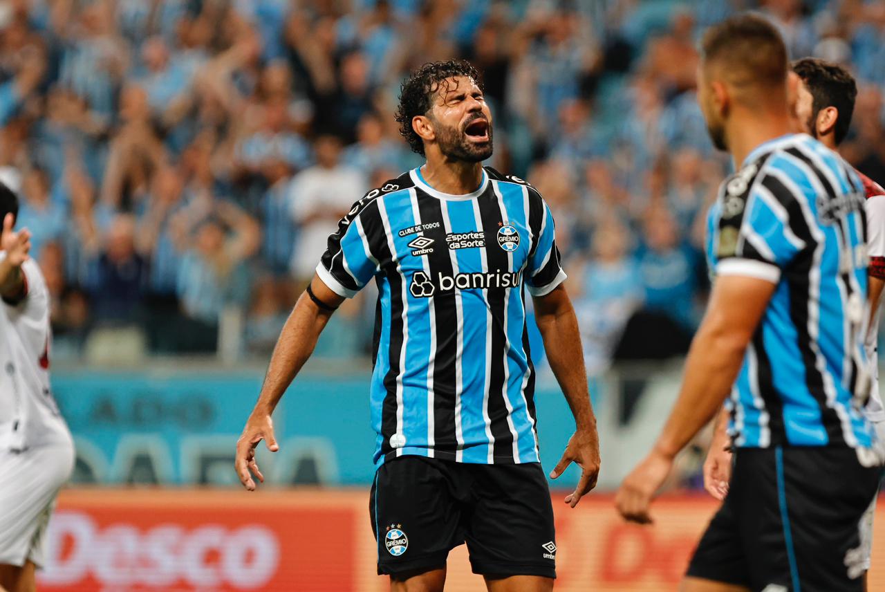 Diego Costa fez gol pelo Grêmio