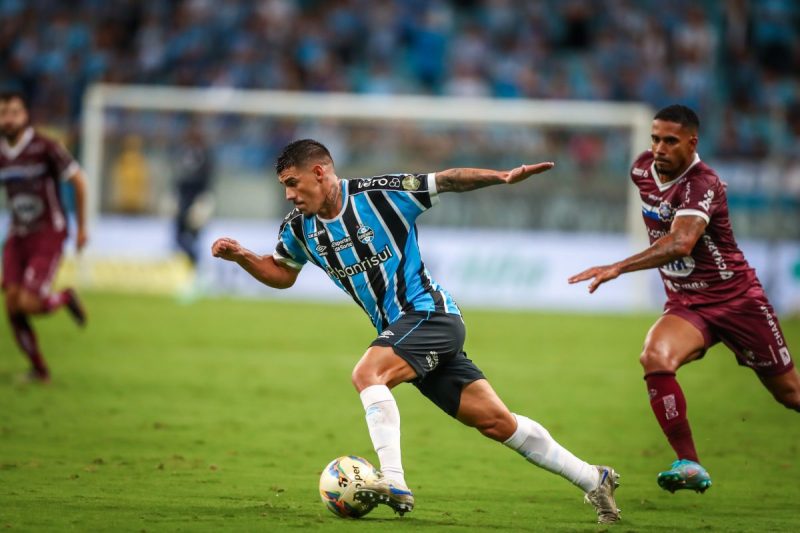 Mayk pelo Grêmio