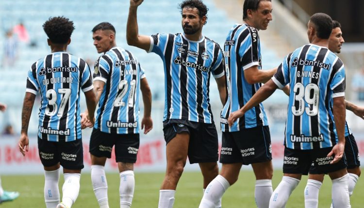 Diego Costa fez gol pelo Grêmio