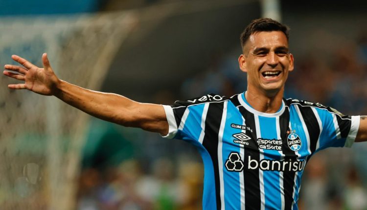 Cristaldo, no Grêmio