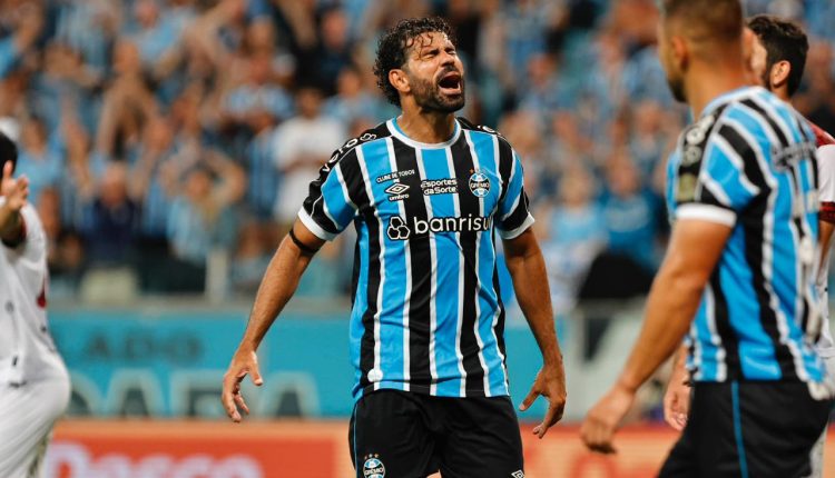 Diego Costa fez gol pelo Grêmio