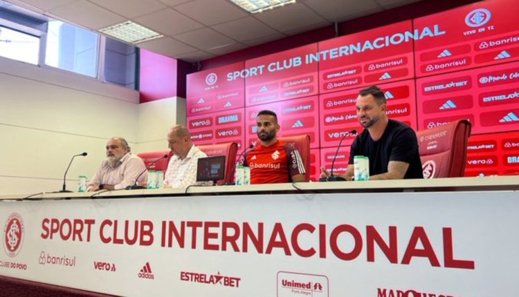 Thiago Maia apresentado no Inter