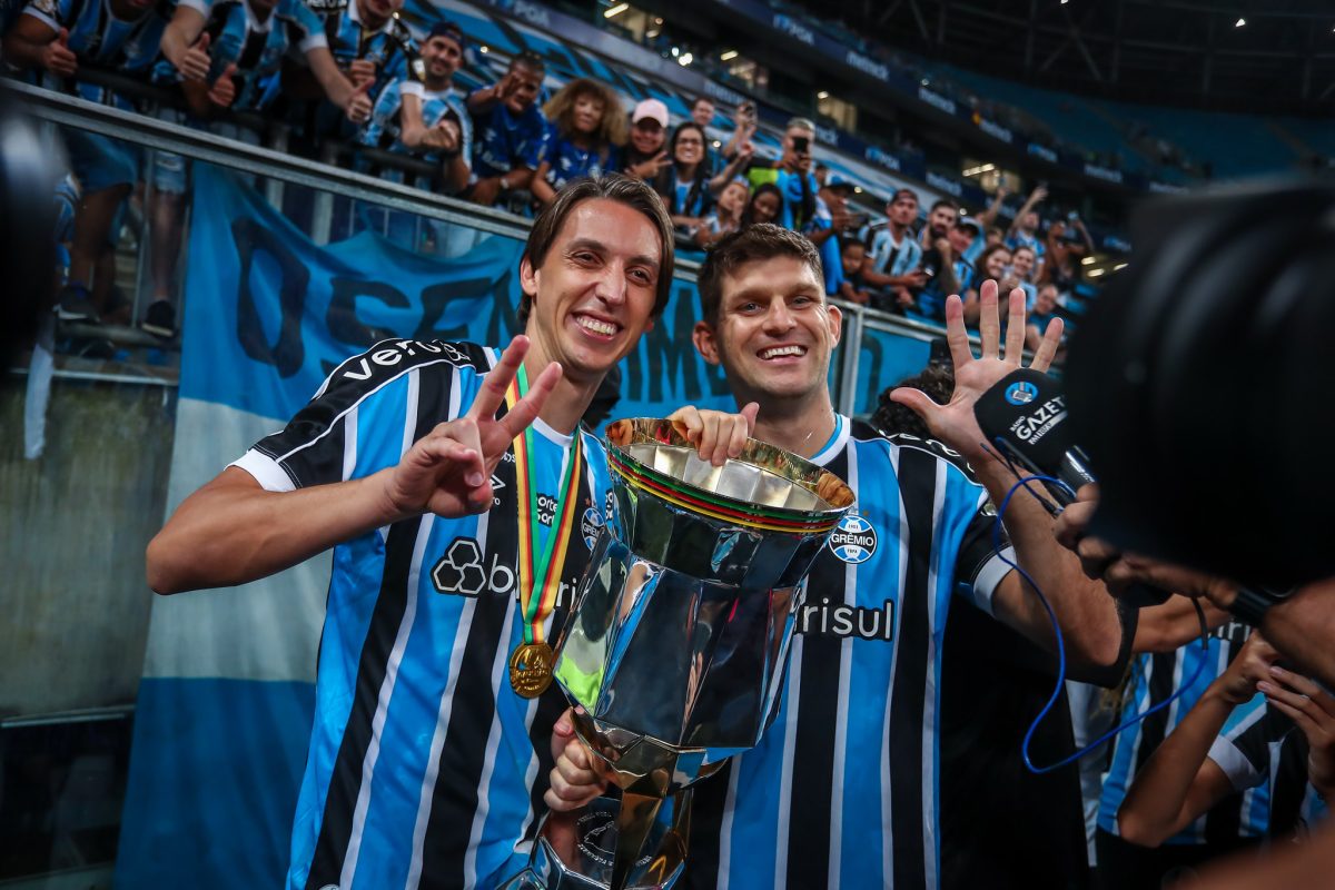 As palavras de Renato Portaluppi antes da última partida de Geromel na carreira Geromel e Kannemann campeões pelo Grêmio