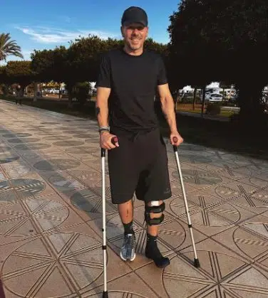 Perto de ganhar concorrente no Grêmio, Diego Costa posta vídeo treinando e tira onda com ex-treinador
