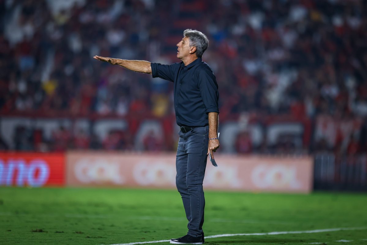 Renato aponta o maior problema do Grêmio, valoriza volta ao RS e faz promessa à torcida Renato pelo Grêmio