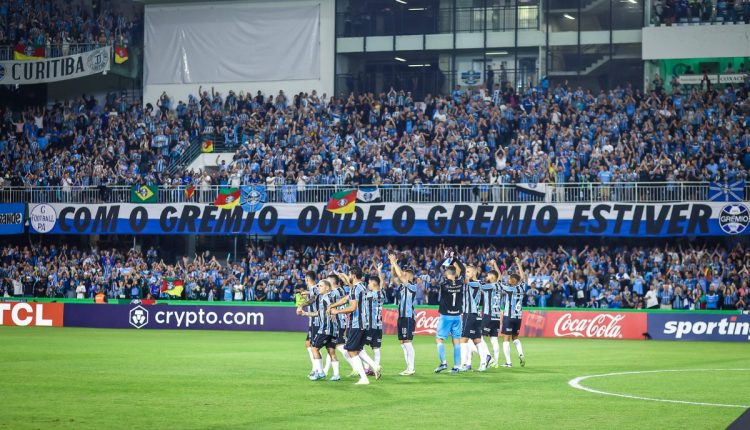 Grêmio de olho no Gre-Nal